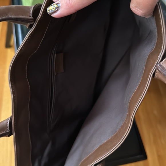 Gucci Canvas Vertical Tote Brown Trim - Picture 6 of 6